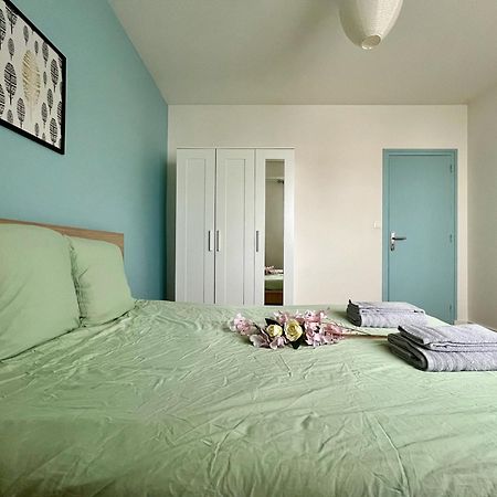 Grand Appartement A Deux Pas De La Vieille Ville ヴァンヌ エクステリア 写真